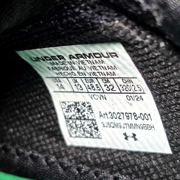 Under Armour Blur Smoke Suede 2.0 MC Football Cleats Men Size 14 3027978-001 New